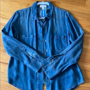 Cloth&stone button up top